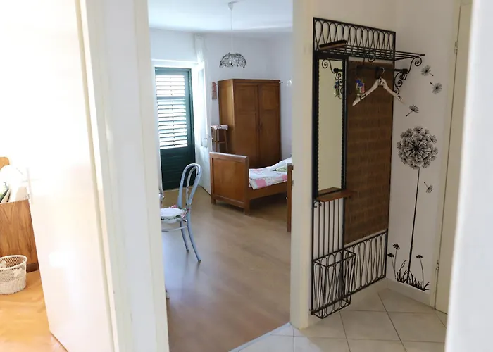 Apartament Janika