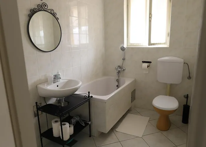 Apartament Janika