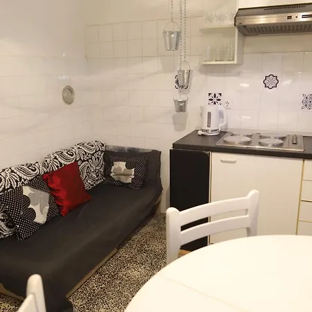 Appartement Janika *